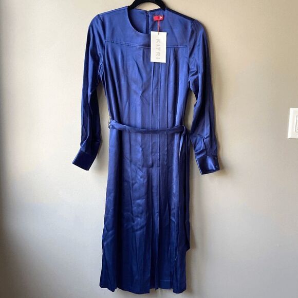 NWT Adeline Navy Satin Vintage Pleat Dress by KITRI Studio - SZ 4 - Picture 2 of 8